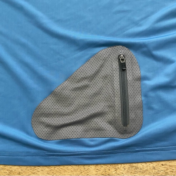 Under Armour Men’s XXL Blue Poly Blend Short Sleeve Quarter Zip Athletic Shirt - Picture 8 of 12